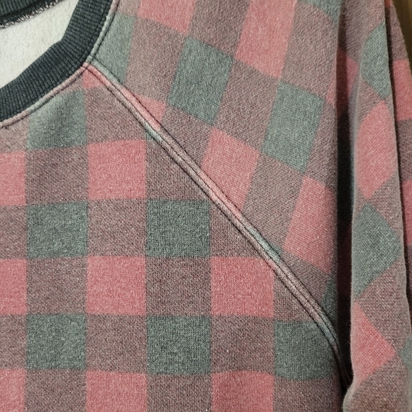 + Torrid red/black buffalo check long sleeve round neck tunic length sweatshirt - Picture 2 of 10